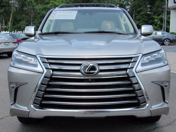 LEXUS LX 570 SUV Gulf Specs 2019 (Silver) URGENT SALE